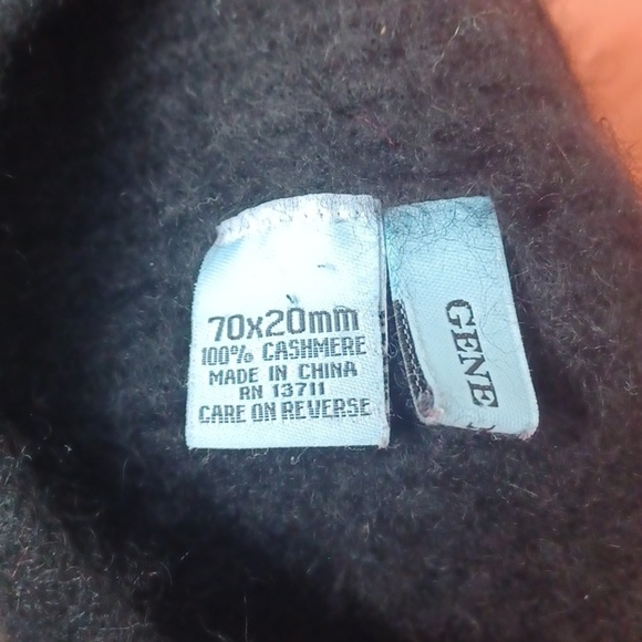 Gene Meyer 100% Cashmere Beanie, Black